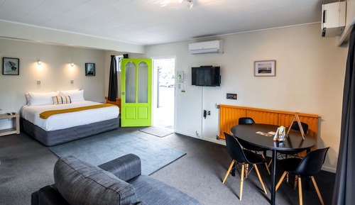 Suite Studio Deluxe, 1 chambre, bain à remous, côté cour intérieure
