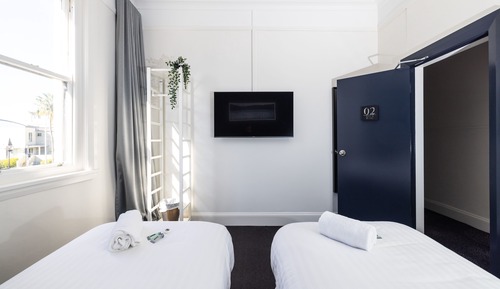 Chambre avec lits jumeaux