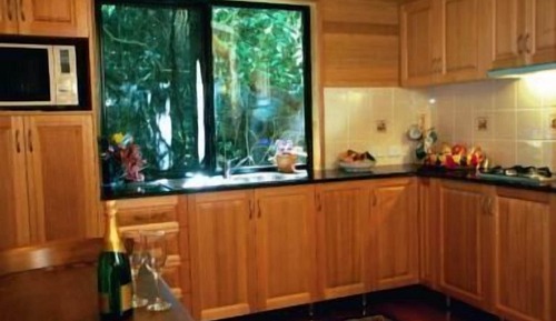 Cottage (Pitta Cabin)