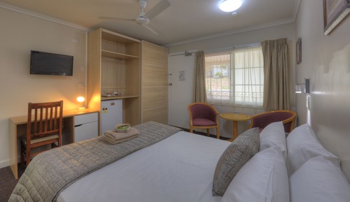 Studio Deluxe (Deluxe Queen Room)