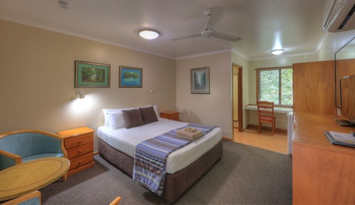 Studio Supérieur (Superior Queen Room)