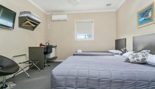 Chambre Simple, salle de bains commune (Super King)
