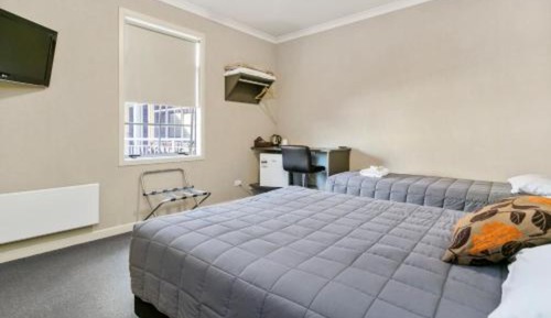 Studio Exécutif (Executive Queen)