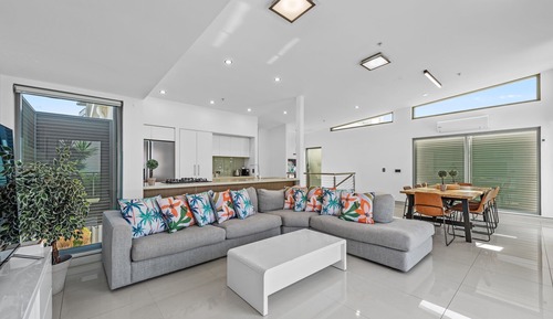 Maison Luxe, 4 chambres, vue océan, en front de mer