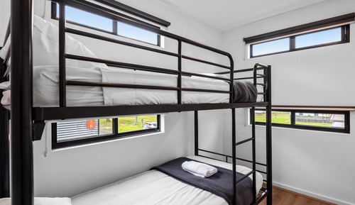 Cabane Supérieure, 3 chambres (Riverside - Sleeps 6)
