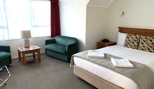 Suite Studio (1st Floor)
