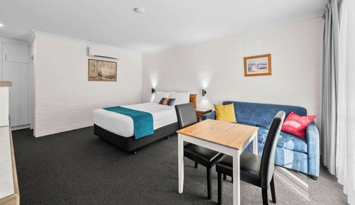 Chambre Standard, 1 grand lit et 1 canapé-lit