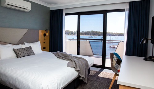 Suite Standard (Waterside King Suite)