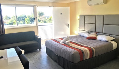 Chambre Supérieure, 1 très grand lit