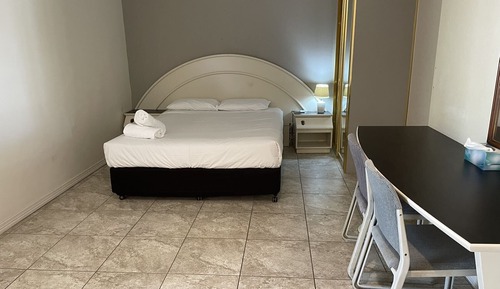 Chambre Standard, non-fumeurs, balcon (Apollo Ultimate Spa Room)