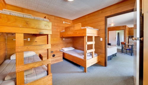 Chambre Familiale (Family Self-Contained - 6 Berth)