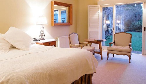 Chambre Supérieure, vue jardin