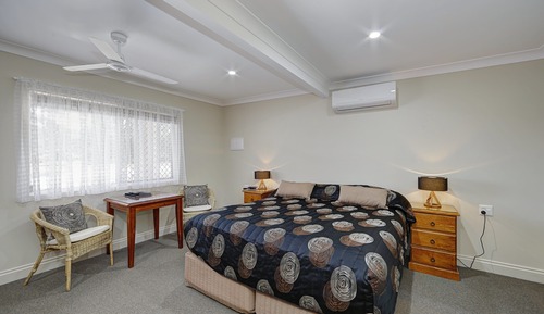 Chambre Deluxe, 1 très grand lit, accessible aux personnes à mobilité réduite