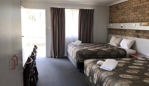 Chambre Supérieure avec lits jumeaux (Superior Twin)