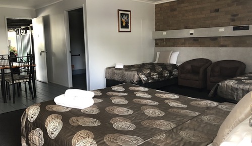 Chambre Supérieure, accessible aux personnes à mobilité réduite (Superior Disable)