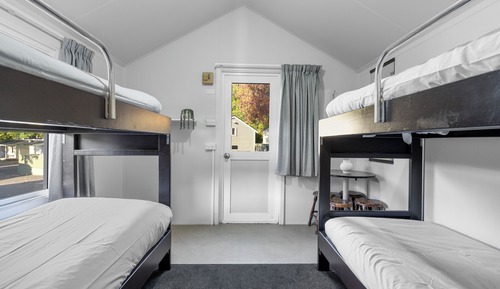 Cabane Standard (Bunks)