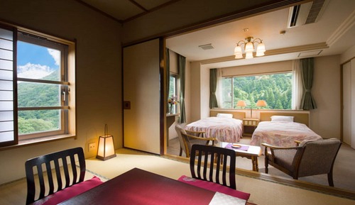 Chambre Tradition, vue montagne (Japanese-Western Style)