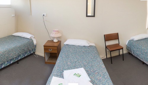 Chambre Familiale (Connecting Rooms)