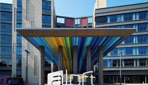 aloft, Chambre, 1 très grand lit, vue ville