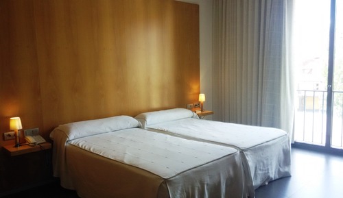 Chambre Double (con vistas dos camas)