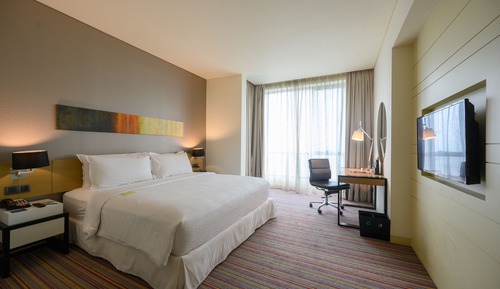 Chambre, 1 très grand lit