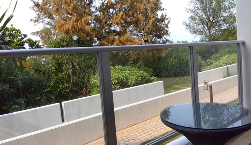 Chambre Standard, 2 lits une place, non-fumeurs, balcon (with Extra Bed)