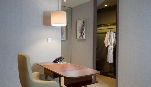 Chambre Premium, 1 très grand lit, vue golf