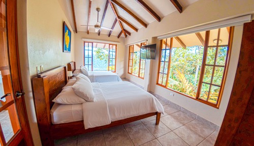 Panoramic Room