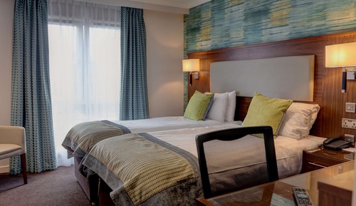 Chambre Standard, 1 très grand lit, accessible aux personnes à mobilité réduite, non-fumeurs