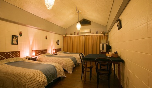Chambre Triple Standard, non-fumeurs, vue montagne