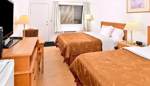 Chambre, 2 grands lits, non-fumeurs