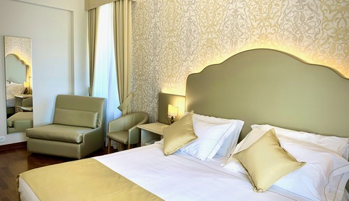 Chambre Double ou avec lits jumeaux, balcon, vue lac