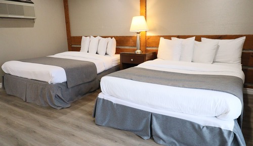 Chambre Familiale, 2 grands lits, vue lac