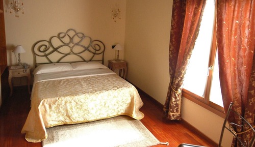 Chambre Double Confort pour 1 personne