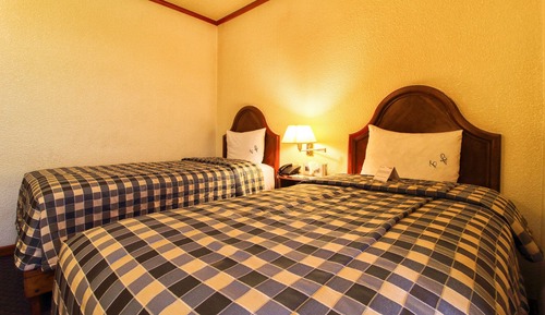 Chambre Double, 2 lits une place