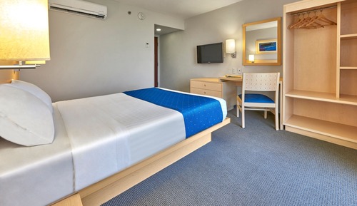 Chambre, 1 grand lit, non-fumeurs