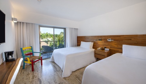 V Rooms, 2 Queen Bed, Non-Smoking