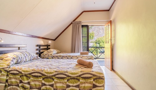 Maison (Boland 8 Sleeper)