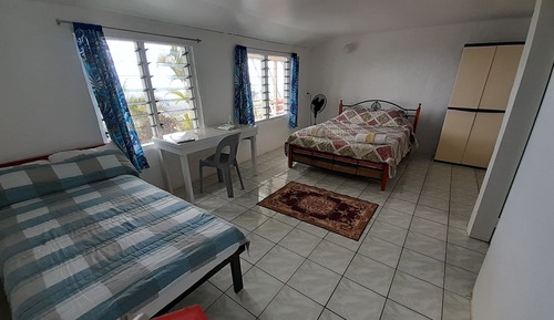 Chambre Double Économique (Hilltop Lodge with Aircon)