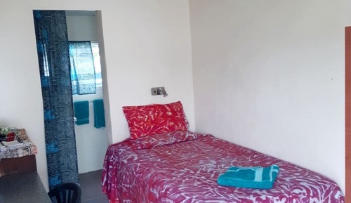 Chambre Simple, côté jardin