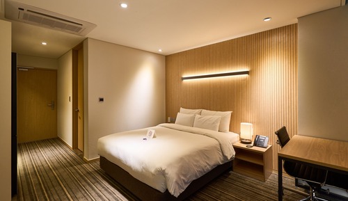 Square Signature Double