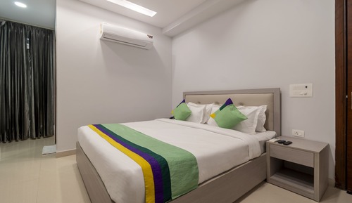 Chambre Standard Double ou avec lits jumeaux