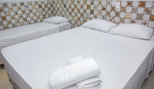 Appartement, plusieurs lits, climatisation, rez-de-chaussée