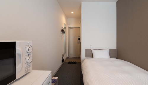 Chambre Standard avec lits jumeaux, non-fumeurs (check-in is not available after 11PM)