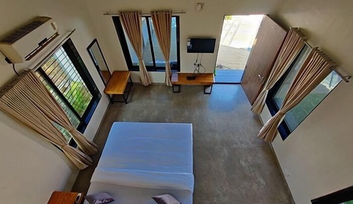 Loft Familial, vue piscine