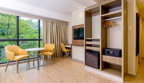Chambre Familiale, 2 grands lits, non-fumeurs