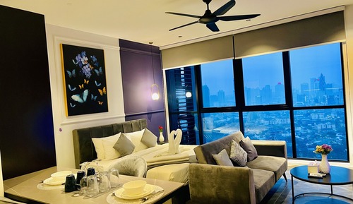 Studio Supérieur, 1 très grand lit et 1 canapé-lit, non-fumeurs, vue ville