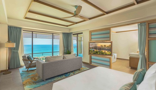 Suite, 1 très grand lit, piscine privée, vue océan