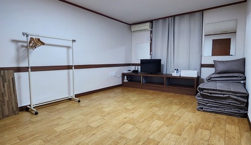 Deluxe Room (Ondol)