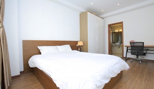 Appartement Économique, vue cour intérieure